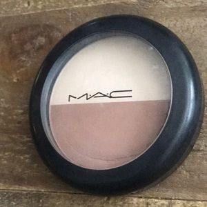 MAC Sculpt & Shape Powder
